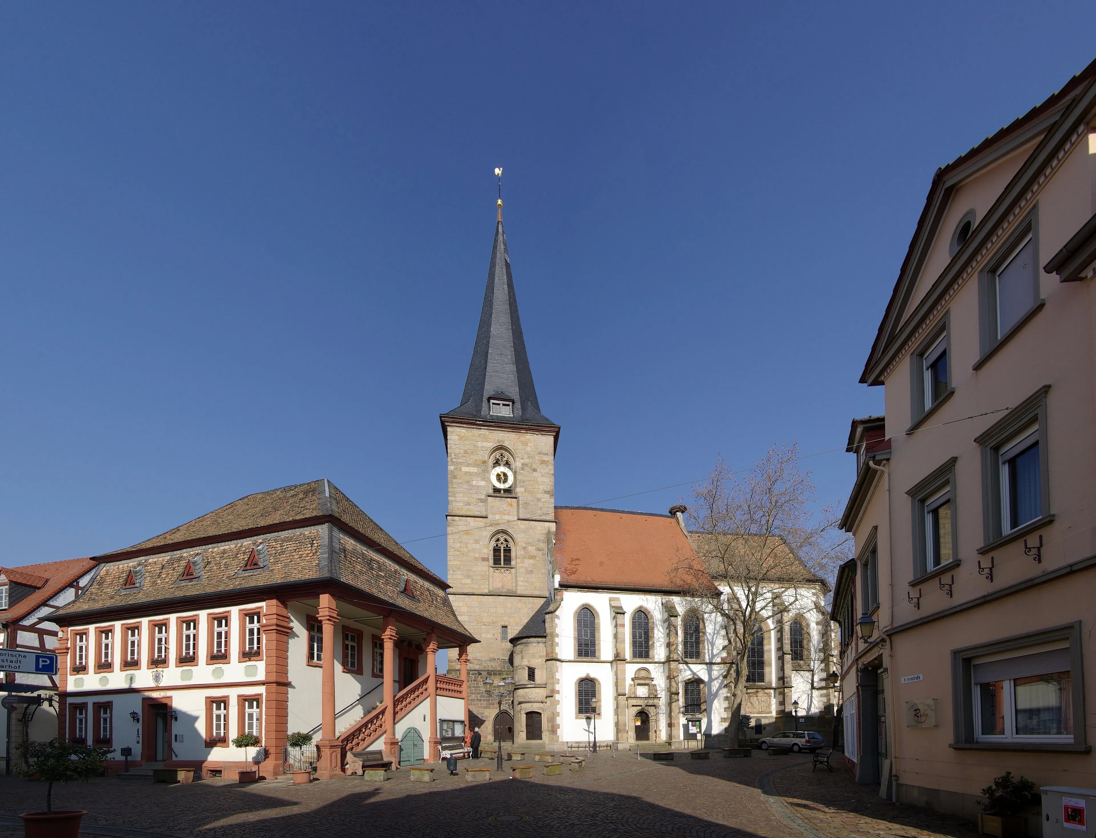 Die historische Stadtmauer von Freinsheim in der Pfalz